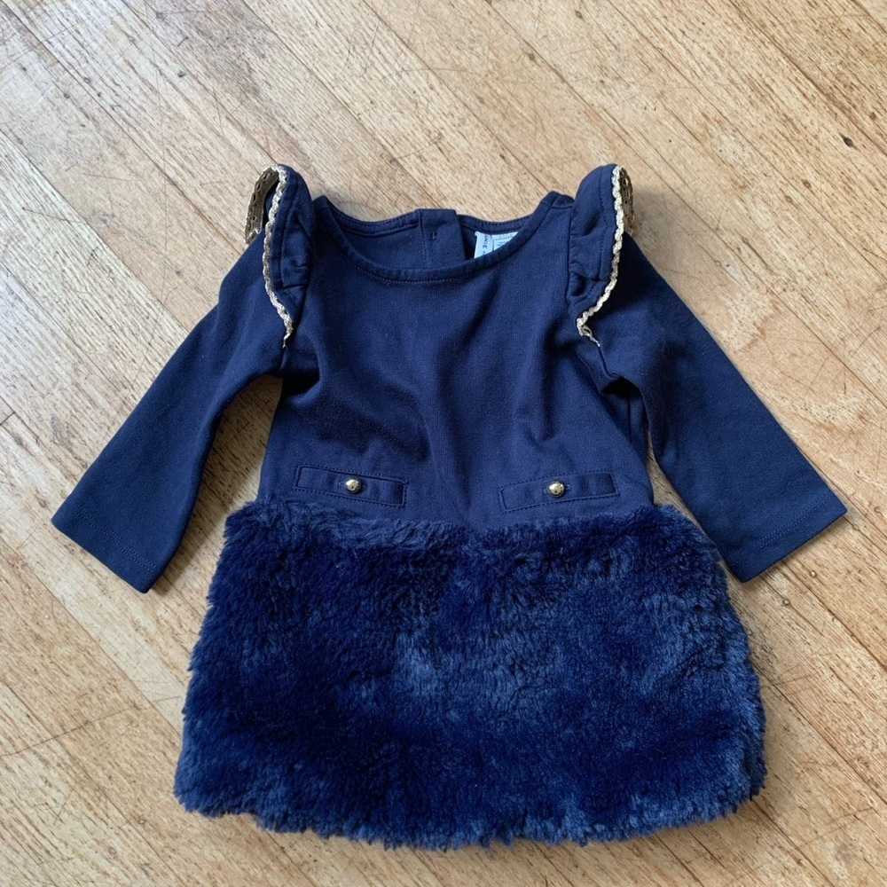 Janie and Jack dress size 3-6mos like new-with fur, ruffles